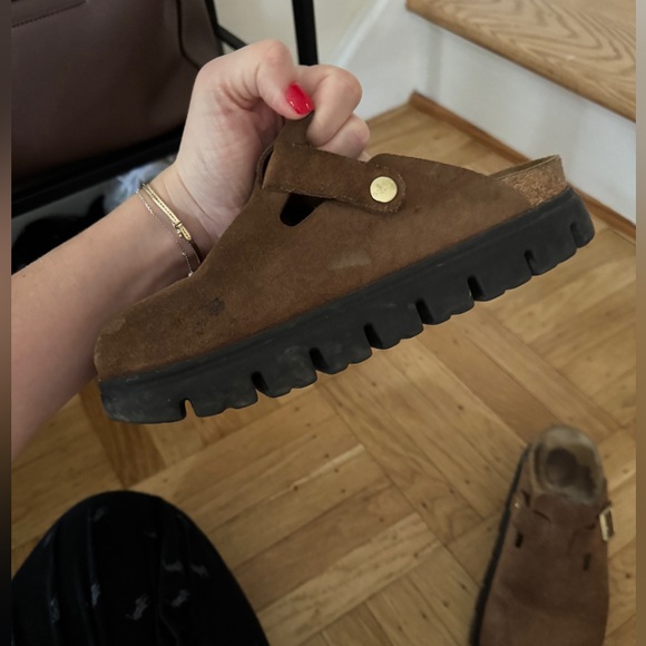 Birkenstock Boston Chunky Clogs in Dark Tea - Picture 4 of 8